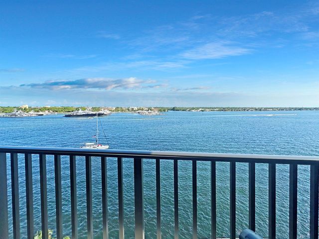 1200 S Flagler Drive 802, West Palm Beach, FL 33401
