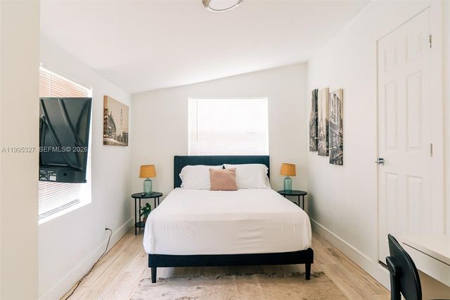 920 NW 84th St, Miami, FL 33150