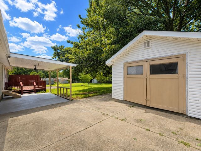 4852 Everest Dr, Old Hickory, TN 37138