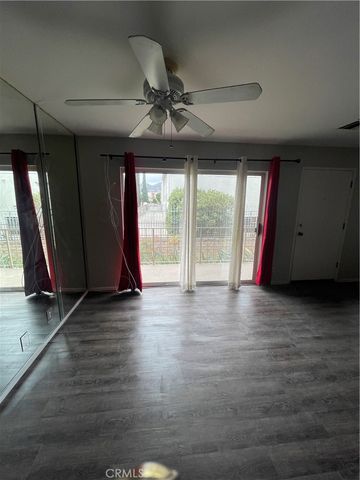 10215 Variel, Chatsworth, CA 91311