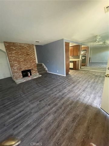 10215 Variel, Chatsworth, CA 91311