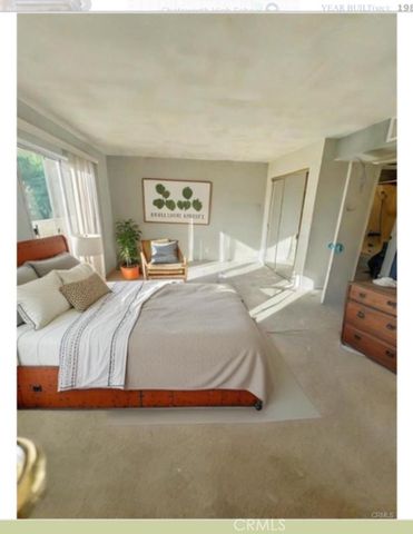 10215 Variel, Chatsworth, CA 91311