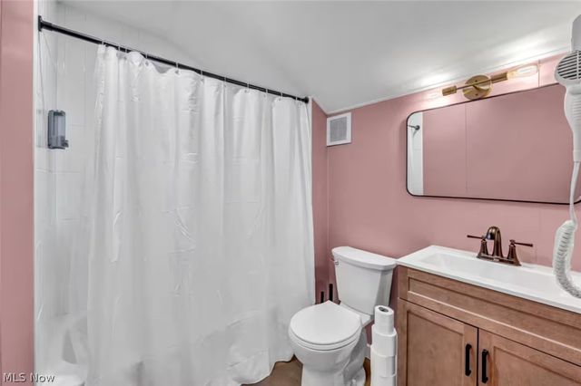 3297 W 131st Street, Cleveland, OH 44111