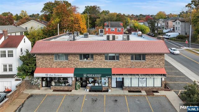 824 Broad Avenue, Ridgefield, NJ 07657
