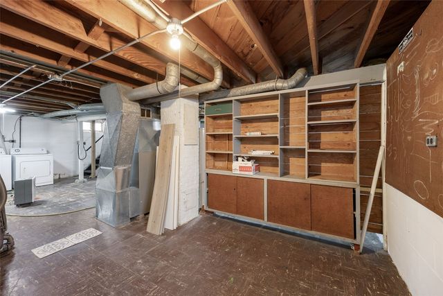 735 30th Street SE, Cedar Rapids, IA 52403