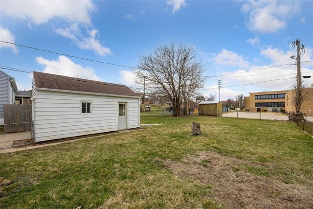 735 30th Street SE, Cedar Rapids, IA 52403