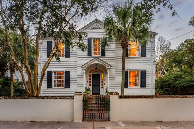 2 Lenwood Boulevard, Charleston, SC 29401