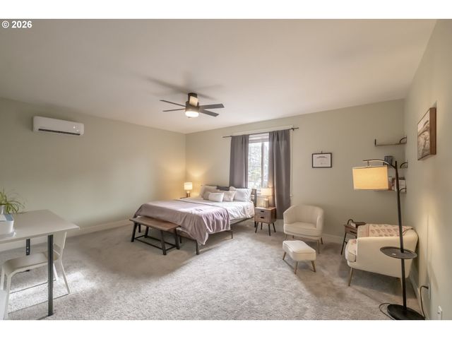 41 Fern St, Gleneden Beach, OR 97388