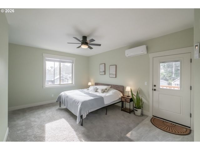 41 Fern St, Gleneden Beach, OR 97388