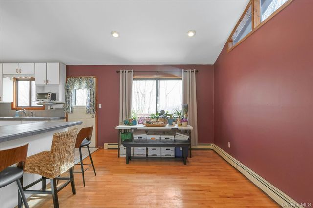 10 SKINNER Court, Tomkins Cove, NY 10986