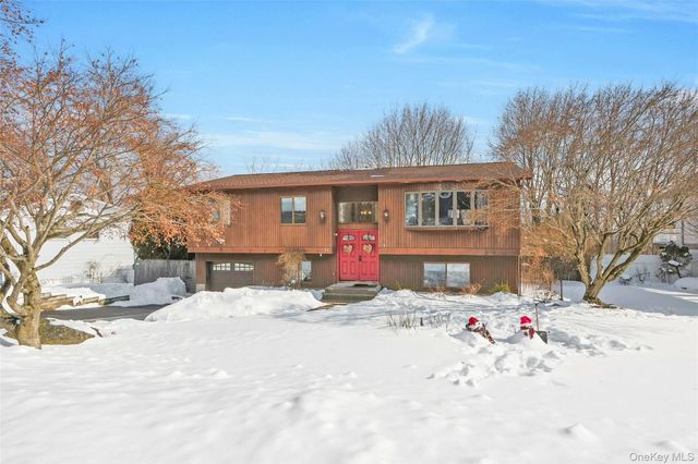 10 SKINNER Court, Tomkins Cove, NY 10986