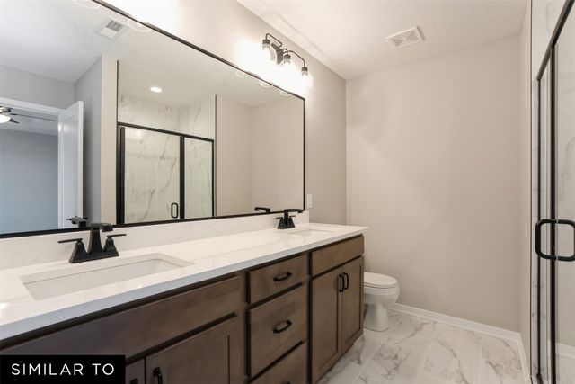 17230 Northview Drive, Urbandale, IA 50323