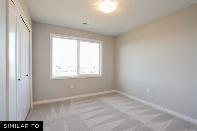 17230 Northview Drive, Urbandale, IA 50323