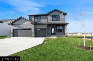 17230 Northview Drive, Urbandale, IA 50323