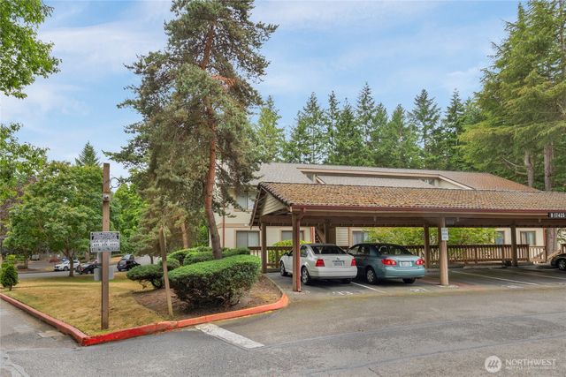 17425 119th Lane SE #D22, Renton, WA 98058