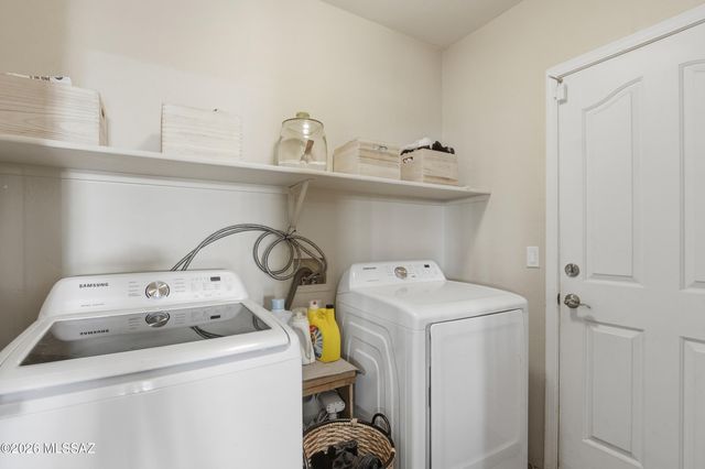 7879 W Spiney Lizard Place, Tucson, AZ 85735