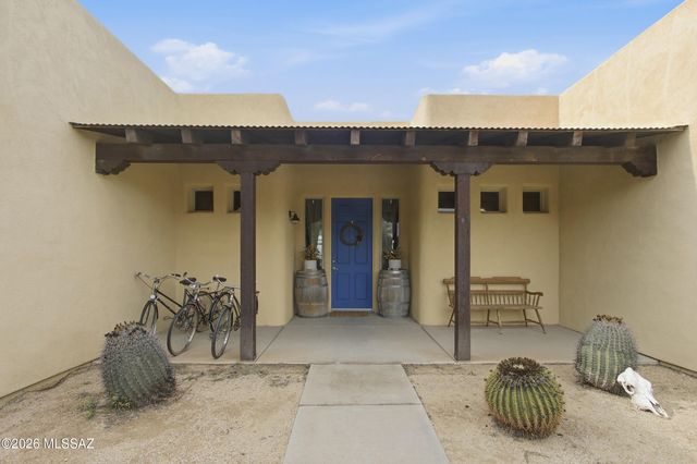 7879 W Spiney Lizard Place, Tucson, AZ 85735