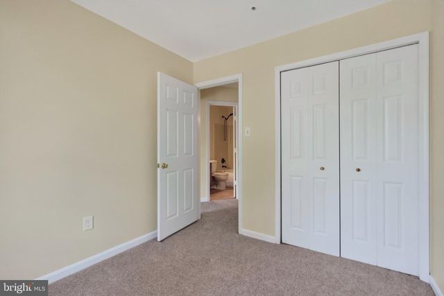 1806 RYDERWOOD, Landover, MD 20785