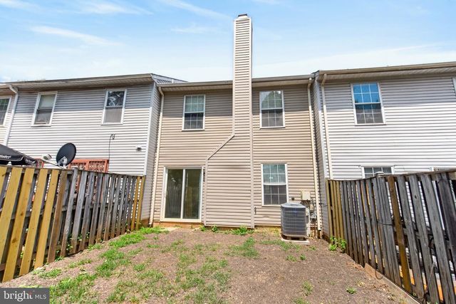 1806 RYDERWOOD, Landover, MD 20785
