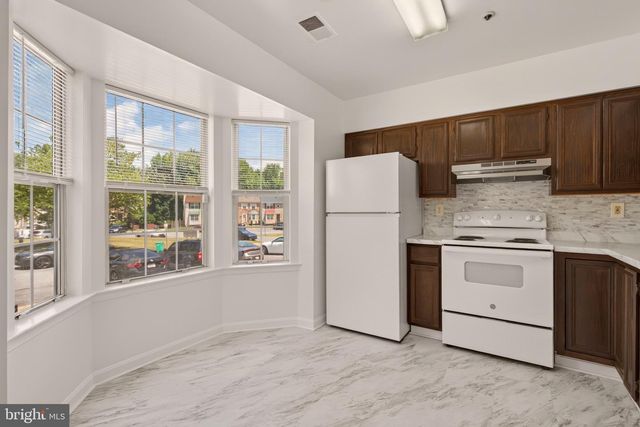 1806 RYDERWOOD, Landover, MD 20785