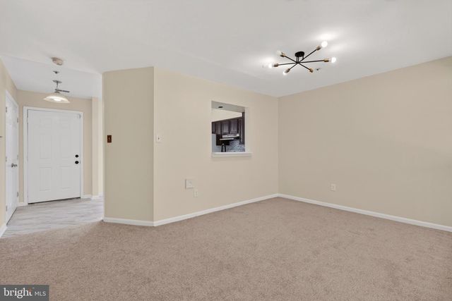 1806 RYDERWOOD, Landover, MD 20785