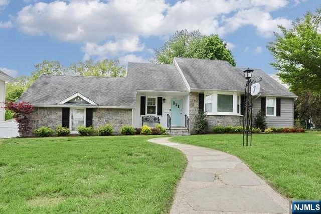 7 Madison Heights, Wyckoff, NJ 07481