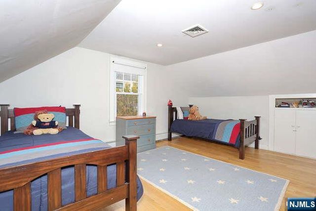 7 Madison Heights, Wyckoff, NJ 07481