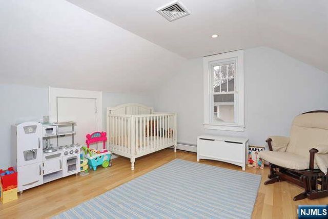 7 Madison Heights, Wyckoff, NJ 07481