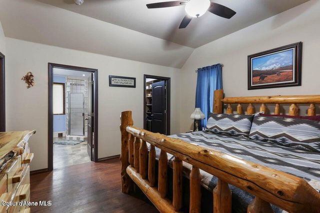 4058 W Seasons RD, Rathdrum, ID 83858