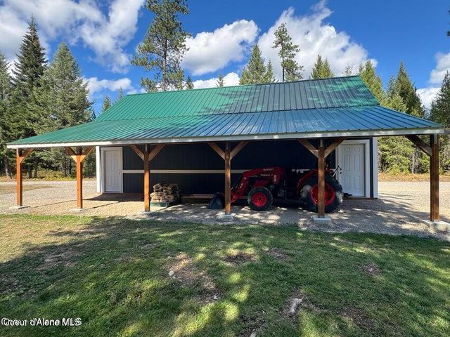 4058 W Seasons RD, Rathdrum, ID 83858