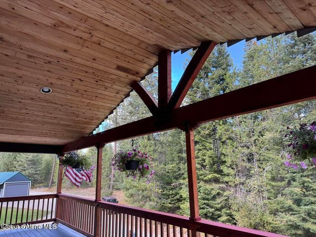 4058 W Seasons RD, Rathdrum, ID 83858