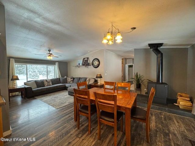4058 W Seasons RD, Rathdrum, ID 83858