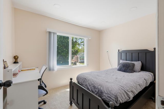 17916 Arlington Street, Hamtramck, MI 48212