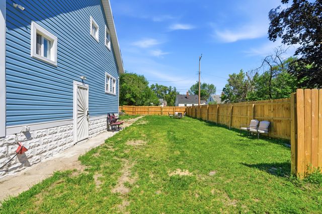 17916 Arlington Street, Hamtramck, MI 48212