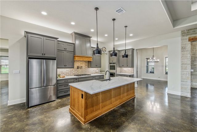 7532 Marys Way, Bryan, TX 77808