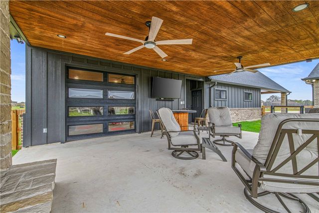 7532 Marys Way, Bryan, TX 77808