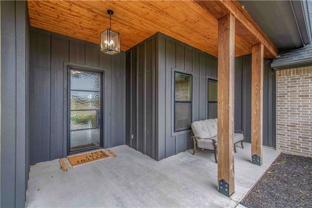 7532 Marys Way, Bryan, TX 77808