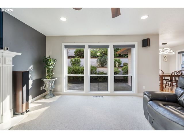 3134 Nw SPENCER St, Portland, OR 97229