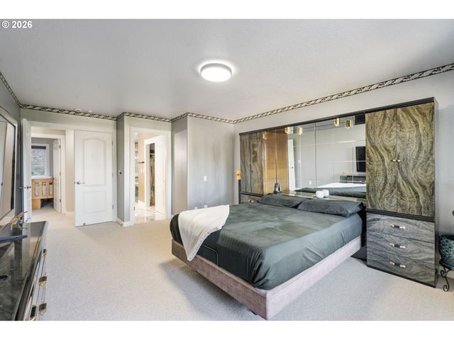3134 Nw SPENCER St, Portland, OR 97229