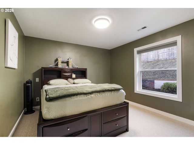 3134 Nw SPENCER St, Portland, OR 97229