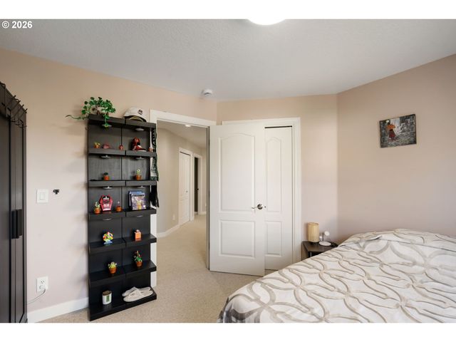 3134 Nw SPENCER St, Portland, OR 97229