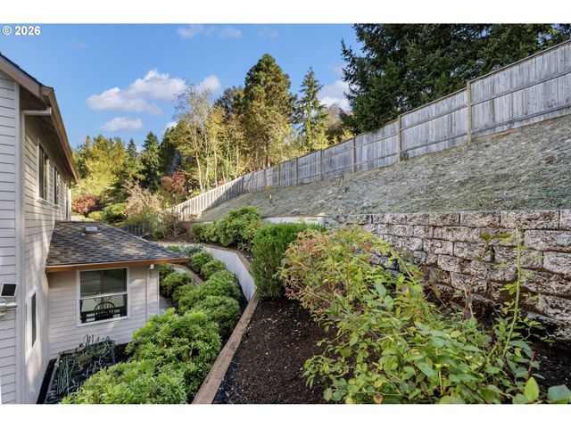 3134 Nw SPENCER St, Portland, OR 97229