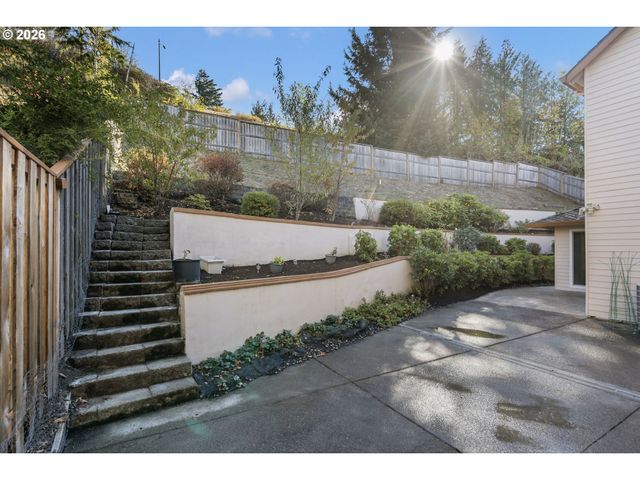 3134 Nw SPENCER St, Portland, OR 97229