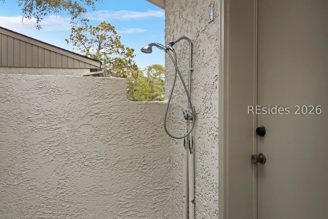 226 S Sea Pines Dr Apt 1592, Hilton Head Island, SC 29928