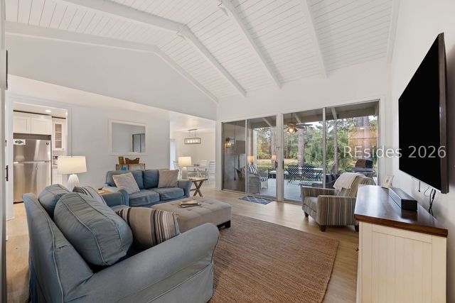 226 S Sea Pines Dr Apt 1592, Hilton Head Island, SC 29928