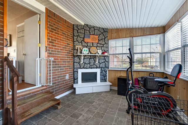 624 Kendra Dr, Smithville, TN 37166