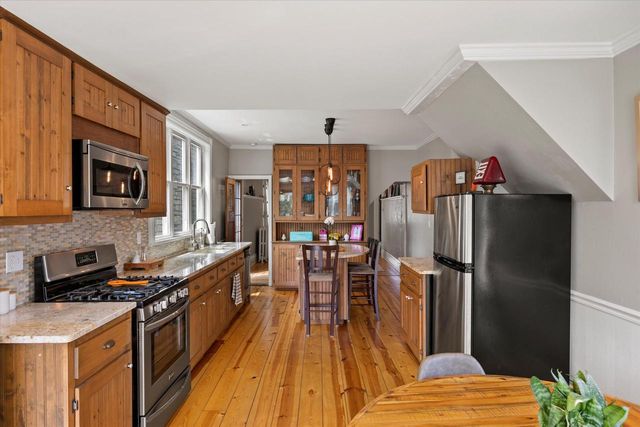 3146 S Kinnickinnic AVENUE, Milwaukee, WI 53207