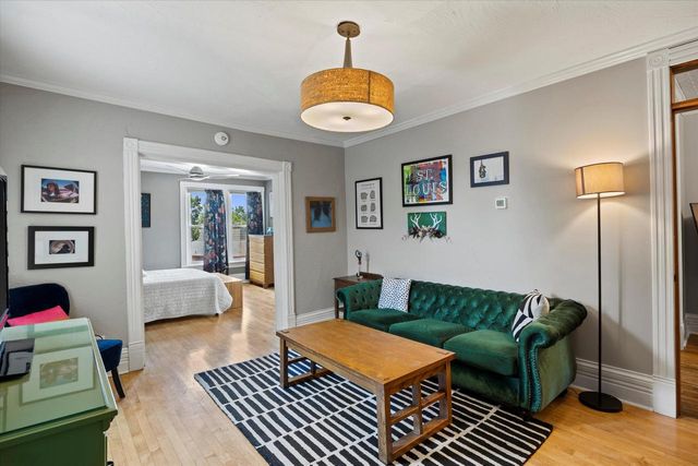 3146 S Kinnickinnic AVENUE, Milwaukee, WI 53207