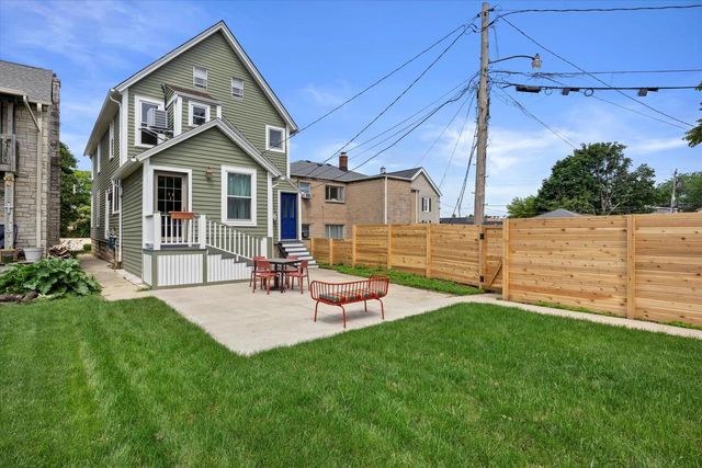 3146 S Kinnickinnic AVENUE, Milwaukee, WI 53207