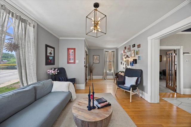 3146 S Kinnickinnic AVENUE, Milwaukee, WI 53207